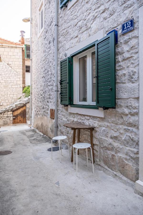 Apartments Sonja Pucisca Εξωτερικό φωτογραφία