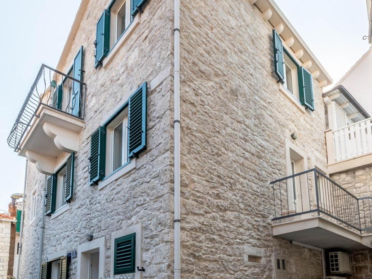 Apartments Sonja Pucisca Εξωτερικό φωτογραφία