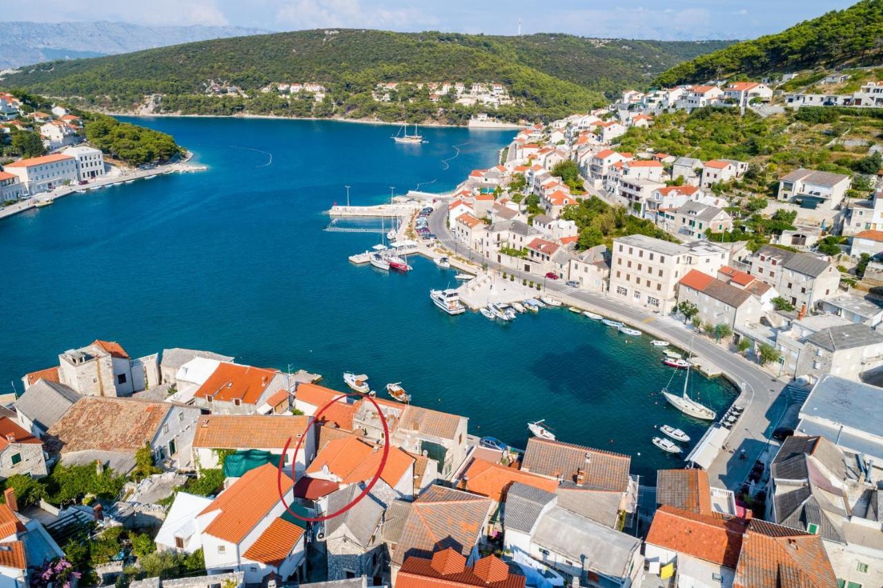 Apartments Sonja Pucisca Εξωτερικό φωτογραφία