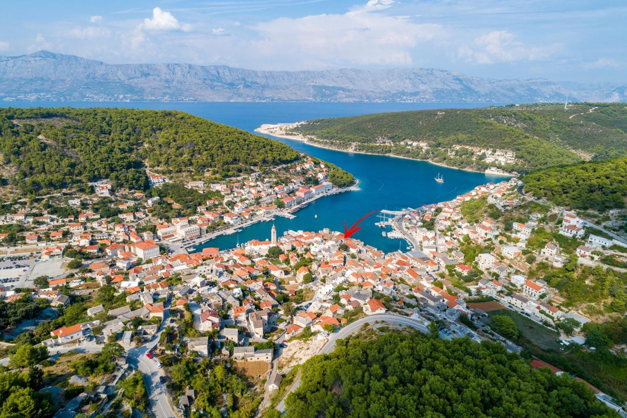 Apartments Sonja Pucisca Δωμάτιο φωτογραφία